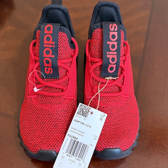 KIDS ADIDAS KAPTIR 3.0 SCARLETT BLACK LACE UP SNEAKERS SIZE 1 YOUTH NEW - Picture 3 of 11